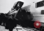 Immagine di Treni in collisione Naperville Illinois USA, 1946, secondo 45 filmato di repertorio 65675034488