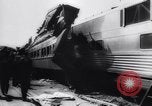 Immagine di Treni in collisione Naperville Illinois USA, 1946, secondo 48 filmato di repertorio 65675034488