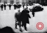 Immagine di Riunione dei Ministri degli affari esteri Parigi Francia, 1946, secondo 44 filmato di repertorio 65675034490