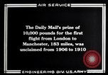 Immagine di Henry Farman Londra Inghilterra Regno Unito, 1910, secondo 33 filmato di repertorio 65675034493