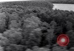 Standbild Nelson Rockefeller New Guinea, 1961, aus Sekunde 18 historischem Filmmaterial Videoclip 65675034494