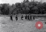 Standbild Nelson Rockefeller New Guinea, 1961, aus Sekunde 48 historischem Filmmaterial Videoclip 65675034494