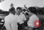 Standbild Nelson Rockefeller New Guinea, 1961, aus Sekunde 59 historischem Filmmaterial Videoclip 65675034494
