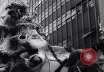 Standbild Santa Claus in New York Parade New York City USA, 1961, aus Sekunde 37 historischem Filmmaterial Videoclip 65675034496