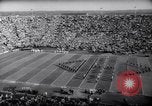 Standbild Ohio State gegen University of Michigan College Football Ann Arbor Michigan USA, 1961, aus Sekunde 14 historischem Filmmaterial Videoclip 65675034497
