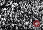 Standbild American Football New Brunswick New Jersey USA, 1961, aus Sekunde 24 historischem Filmmaterial Videoclip 65675034498