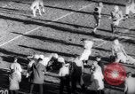 Standbild American Football New Brunswick New Jersey USA, 1961, aus Sekunde 56 historischem Filmmaterial Videoclip 65675034498