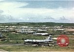 Standbild B-29s auf Guam Guam, 1945, aus Sekunde 45 historischem Filmmaterial Videoclip 65675034499