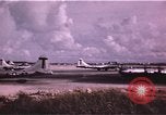 Standbild B-29s Betrieb von Marianen Marianen, 1945, aus Sekunde 15 historischem Filmmaterial Videoclip 65675034500