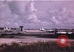Standbild B-29s Betrieb von Marianen Marianen, 1945, aus Sekunde 16 historischem Filmmaterial Videoclip 65675034500