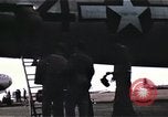 Standbild B-29s Betrieb von Marianen Marianen, 1945, aus Sekunde 39 historischem Filmmaterial Videoclip 65675034500