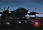 Standbild B-29s Betrieb von Marianen Marianen, 1945, aus Sekunde 56 historischem Filmmaterial Videoclip 65675034500