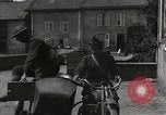 Standbild 42 Division encampment Ersten Weltkrieg Baccarat Frankreich, 1918, aus Sekunde 16 historischem Filmmaterial Videoclip 65675034505