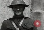 Standbild 42 Division encampment Ersten Weltkrieg Baccarat Frankreich, 1918, aus Sekunde 27 historischem Filmmaterial Videoclip 65675034505
