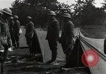 Standbild 42 Division encampment Ersten Weltkrieg Baccarat Frankreich, 1918, aus Sekunde 33 historischem Filmmaterial Videoclip 65675034505