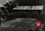 Standbild 42 Division encampment Ersten Weltkrieg Baccarat Frankreich, 1918, aus Sekunde 38 historischem Filmmaterial Videoclip 65675034505