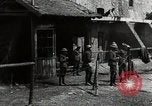 Standbild 42 Division encampment Ersten Weltkrieg Baccarat Frankreich, 1918, aus Sekunde 46 historischem Filmmaterial Videoclip 65675034505