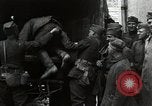 Standbild 42 Division encampment Ersten Weltkrieg Baccarat Frankreich, 1918, aus Sekunde 53 historischem Filmmaterial Videoclip 65675034505