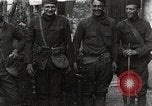 Standbild 42 Division encampment Ersten Weltkrieg Baccarat Frankreich, 1918, aus Sekunde 58 historischem Filmmaterial Videoclip 65675034505