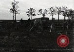 Standbild US Army 42nd Infantry Division und Tank Ersten Weltkrieg Saint Mihiel Frankreich, 1918, aus Sekunde 13 historischem Filmmaterial Videoclip 65675034506