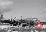Immagine di Croce Rossa Tinian Island Isole Marianne, 1945, secondo 6 filmato di repertorio 65675034515