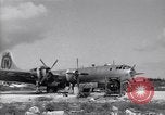 Immagine di Croce Rossa Tinian Island Isole Marianne, 1945, secondo 10 filmato di repertorio 65675034515