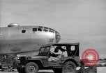 Immagine di Croce Rossa Tinian Island Isole Marianne, 1945, secondo 25 filmato di repertorio 65675034515