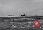 Standbild B-29 "Dave's Dream" Roswell New Mexico USA, 1946, aus Sekunde 17 historischem Filmmaterial Videoclip 65675034519