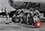 Standbild B-29 "Dave's Dream" Roswell New Mexico USA, 1946, aus Sekunde 45 historischem Filmmaterial Videoclip 65675034519