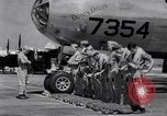 Standbild B-29 "Dave's Dream" Roswell New Mexico USA, 1946, aus Sekunde 60 historischem Filmmaterial Videoclip 65675034519