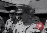 Standbild US-Major General Curtis Lemay Marshall Inseln, 1946, aus Sekunde 18 historischem Filmmaterial Videoclip 65675034524