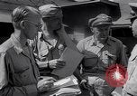Standbild US-Major General Curtis Lemay Marshall Inseln, 1946, aus Sekunde 42 historischem Filmmaterial Videoclip 65675034524