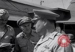 Standbild US-Major General Curtis Lemay Marshall Inseln, 1946, aus Sekunde 54 historischem Filmmaterial Videoclip 65675034524