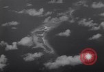 Standbild B-29 "Dave's Dream" Bikini Atoll, 1946, aus Sekunde 34 historischem Filmmaterial Videoclip 65675034525