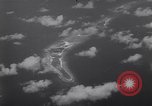 Standbild B-29 "Dave's Dream" Bikini Atoll, 1946, aus Sekunde 37 historischem Filmmaterial Videoclip 65675034525