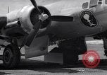 Standbild B-17 Drohnen Eniwetak Atoll Marshall Islands, 1946, aus Sekunde 24 historischem Filmmaterial Videoclip 65675034534