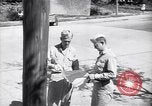 Standbild US Soldaten in Japan Hachioji Japan, 1945, aus Sekunde 20 historischem Filmmaterial Videoclip 65675034536