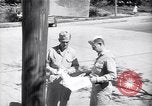 Standbild US Soldaten in Japan Hachioji Japan, 1945, aus Sekunde 21 historischem Filmmaterial Videoclip 65675034536