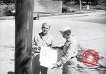 Standbild US Soldaten in Japan Hachioji Japan, 1945, aus Sekunde 22 historischem Filmmaterial Videoclip 65675034536