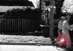 Standbild US Soldaten in Japan Hachioji Japan, 1945, aus Sekunde 40 historischem Filmmaterial Videoclip 65675034536