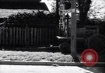 Standbild US Soldaten in Japan Hachioji Japan, 1945, aus Sekunde 41 historischem Filmmaterial Videoclip 65675034536