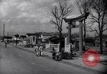 Standbild US Soldaten in Japan Hachioji Japan, 1945, aus Sekunde 53 historischem Filmmaterial Videoclip 65675034536