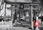 Standbild US Soldaten in Japan Hachioji Japan, 1945, aus Sekunde 55 historischem Filmmaterial Videoclip 65675034536