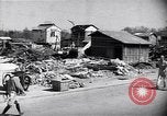 Standbild Mensch mit seinem Bullock Warenkorb Hachioji Japan, 1945, aus Sekunde 6 historischem Filmmaterial Videoclip 65675034537