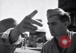 Standbild Mensch mit seinem Bullock Warenkorb Hachioji Japan, 1945, aus Sekunde 47 historischem Filmmaterial Videoclip 65675034537