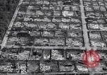 Immagine di Vedute aeree di guerra la distruzione di Tokyo Tokyo Giappone, 1945, secondo 51 filmato di repertorio 65675034540