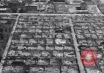 Immagine di Vedute aeree di guerra la distruzione di Tokyo Tokyo Giappone, 1945, secondo 52 filmato di repertorio 65675034540