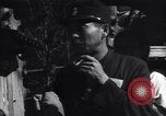 Immagine di Civili giapponesi Chichibu Honshu Giappone, 1945, secondo 45 filmato di repertorio 65675034544