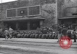 Standbild 32 Division Sasebo Japan, 1945, aus Sekunde 43 historischem Filmmaterial Videoclip 65675034562
