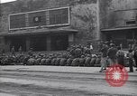 Standbild 32 Division Sasebo Japan, 1945, aus Sekunde 45 historischem Filmmaterial Videoclip 65675034562
